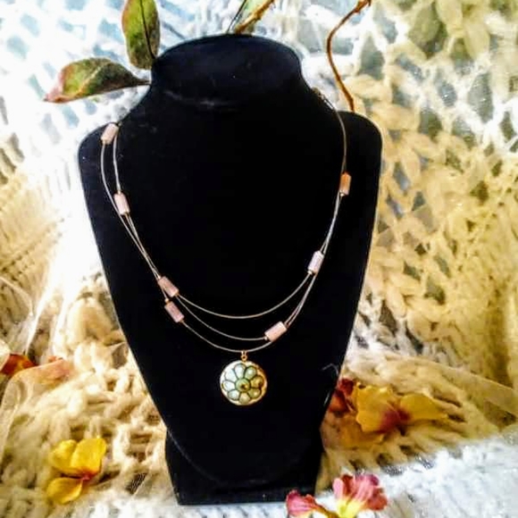 Worthington Jewelry - Beautiful! Worthington necklace with vintage penda